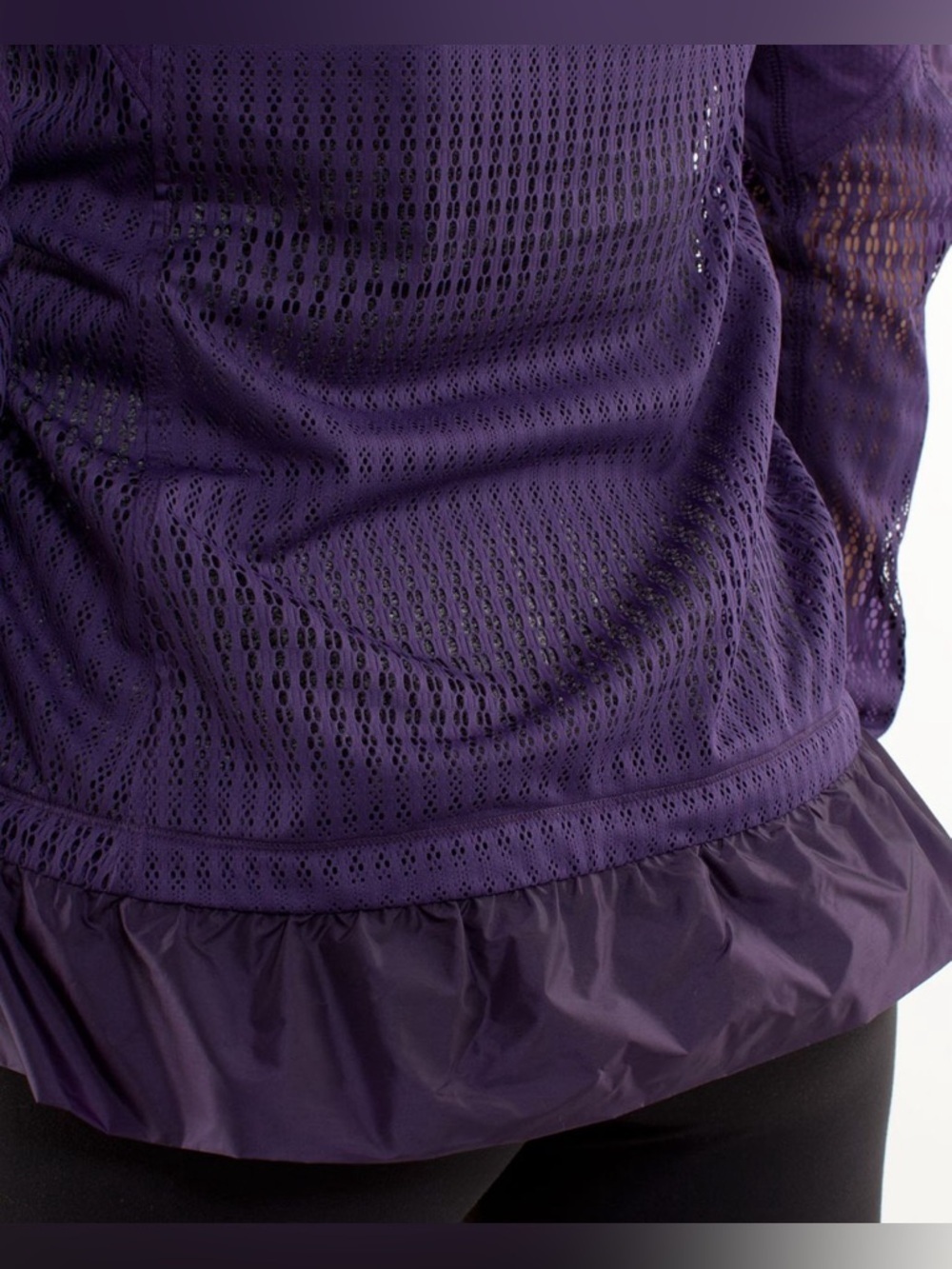Lululemon Run: Wild Jacket - Concord Grape. - Picture 4 of 10